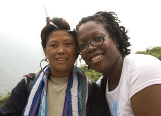 [me&hmong_lady.jpg]