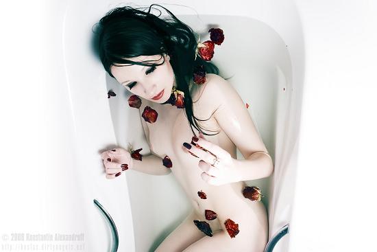 konstantin alexandroff modelos provocantes fotografia arte As Rosas estão Mortas