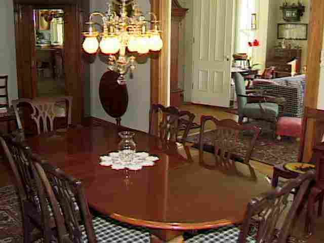Restaurant Chairs: Commercial Dining Room Chairs, Stacking Chairs
