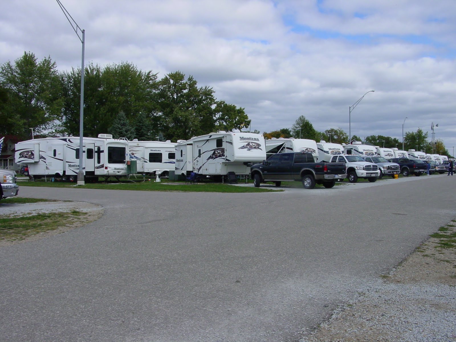 Jim and Carol's Travels MOC Fall Rally Campground