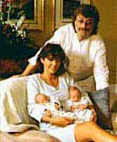 SANDRA LAUER,MICHAEL CRETU Y SUS HIJOS