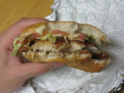 Wendy's Homestyle Chicken Fillet Sandwich cross section