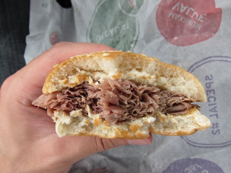Review Arby's Jr. Roast Beef Brand Eating