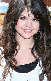 xXx Gozzip CentraL xXx: Disney Star Selena Gomez Nude Photo Hoax