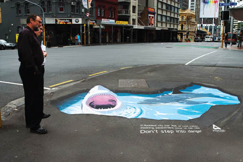 Too Illusions: “Don’t Step into Danger” – 3D Chalk Drawings