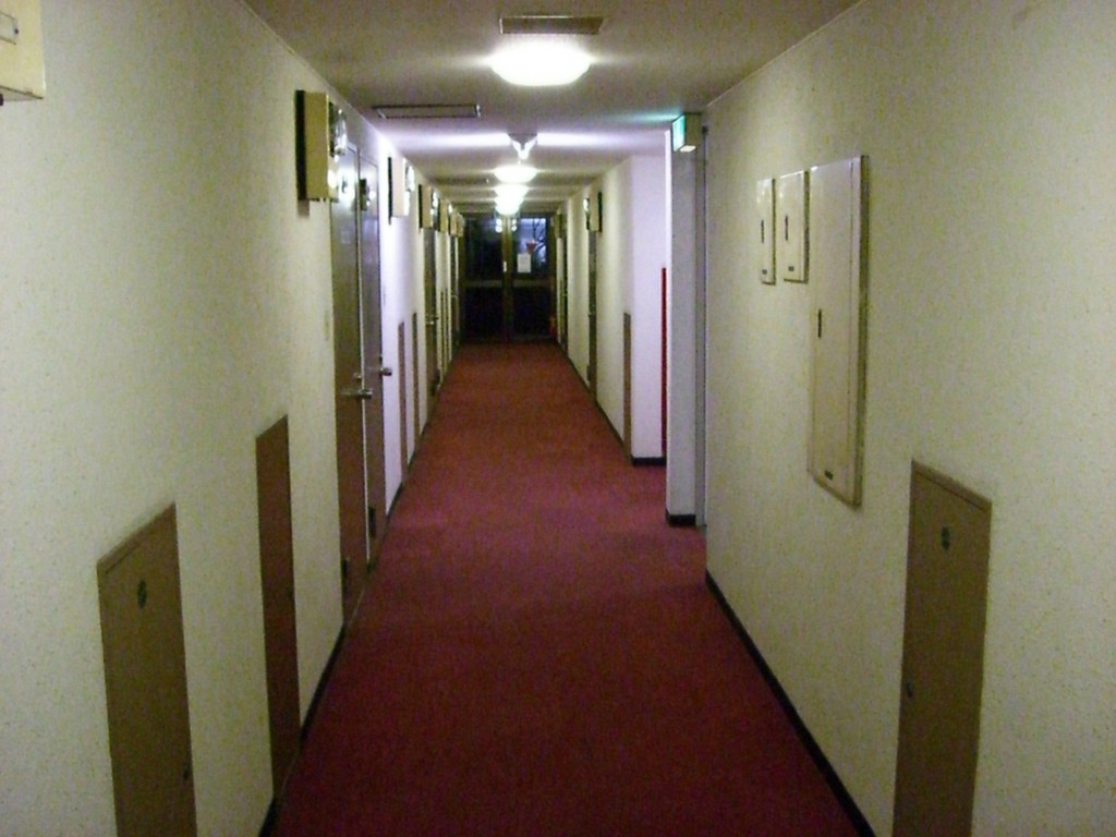 [Image00009.jpg]
