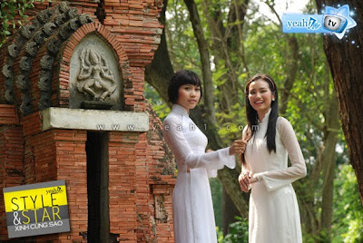 Girls in Ao Dai gallery