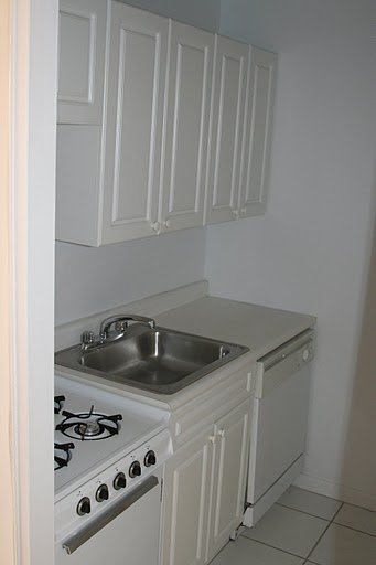 [kitchen+1.JPG]