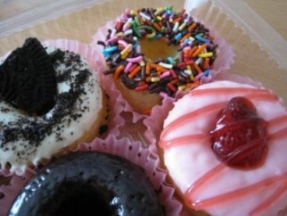 [donuts3.JPG]