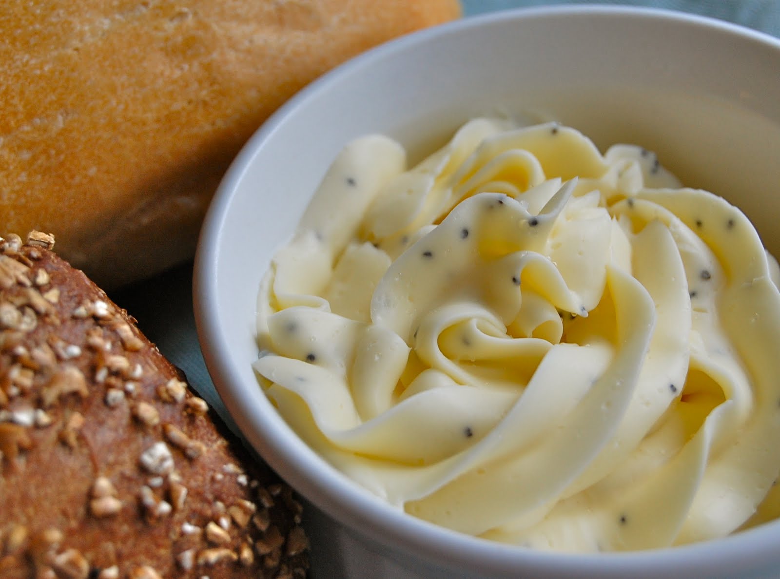 Chef Mommy Whipped Honey Poppy Seed Butter