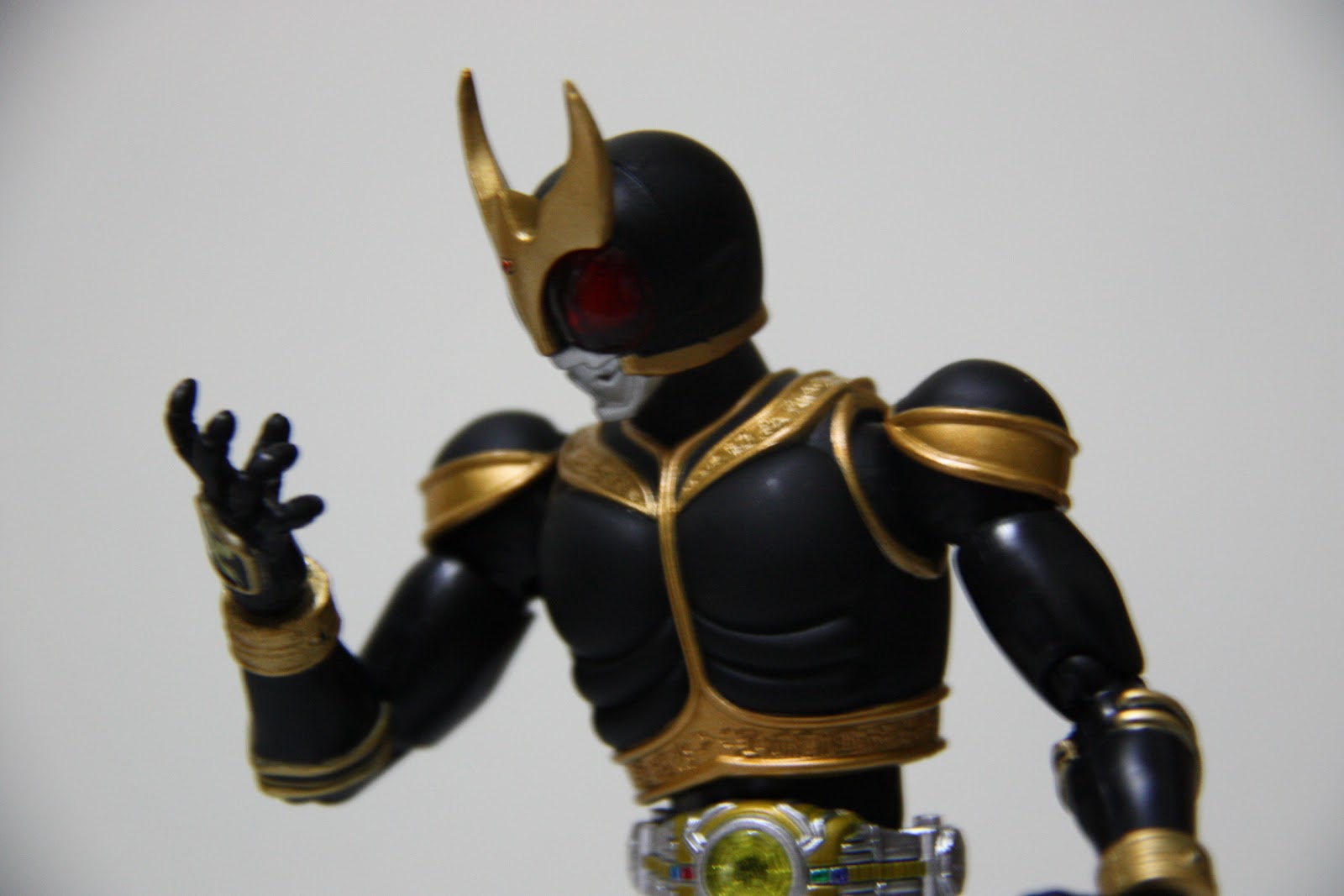 kuuga shf