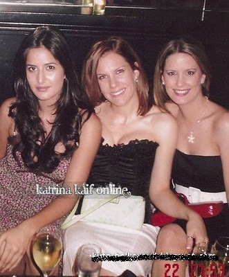 Katrina Kaif Family, 7 Sister Pics