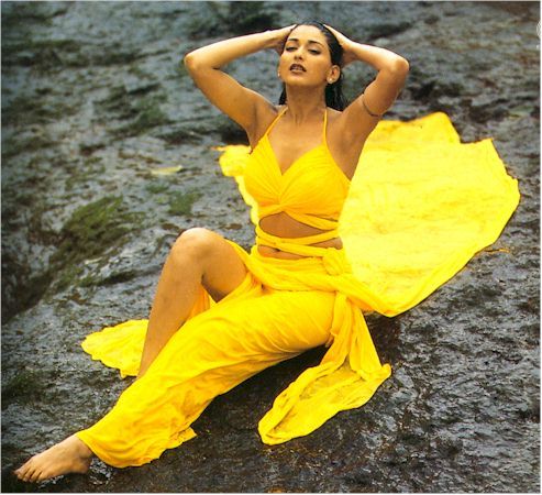 Sonali Bendre Hot Pics