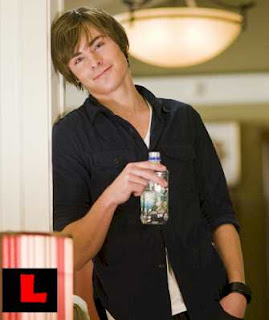 ZAC EFRON NAKED UNCENSORED: September 2009