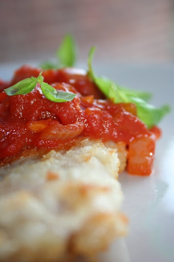 Filety rybne w sosie pomidorowym
