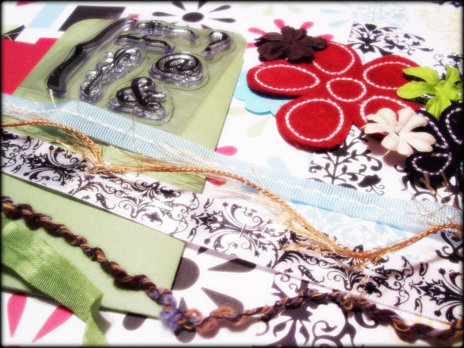 [Busy+Fashionista+Blog+Candy+2.jpg]