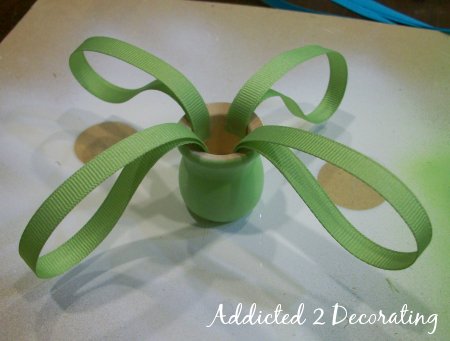 [diy+ribbon+and+burlap+tassel+8.jpg]