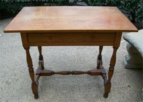 [writing+desk+before.jpg]