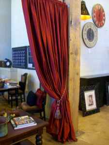 [drapery+panels.jpg]