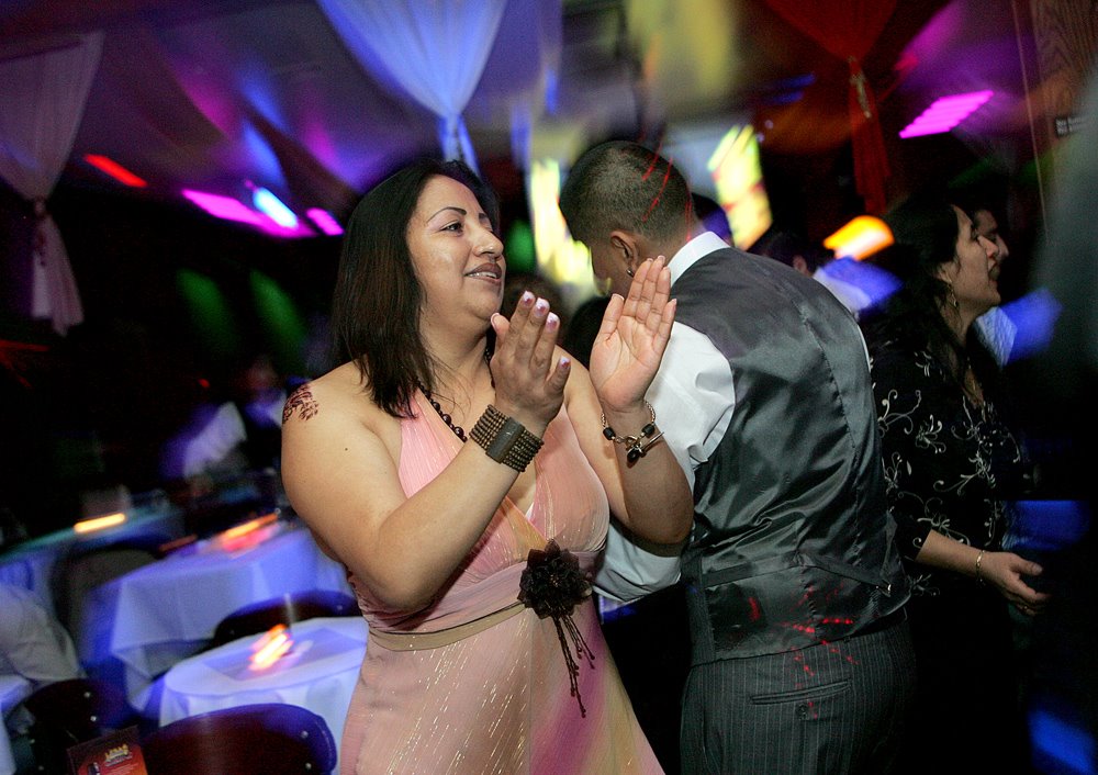 [wedding+dancing.jpg]