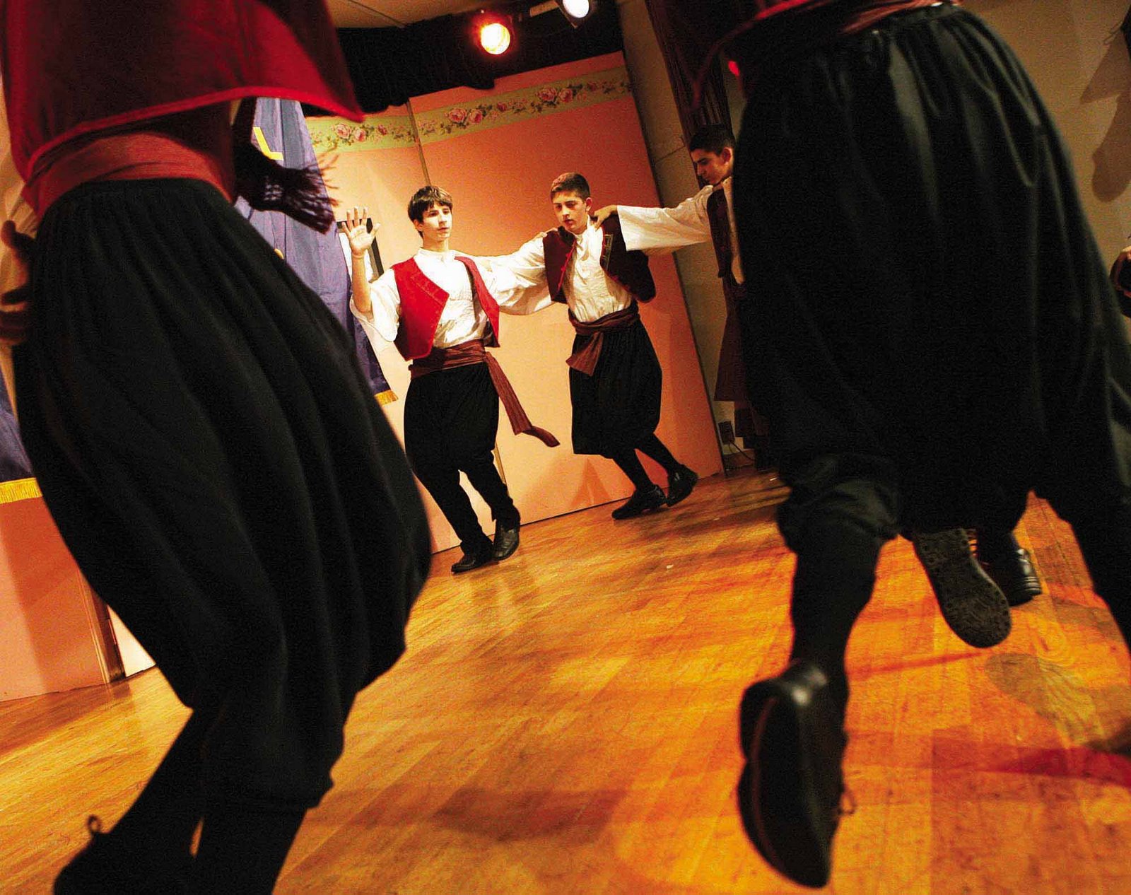 [AT+WILDART+4-02-09+-+Santucci.jpg]