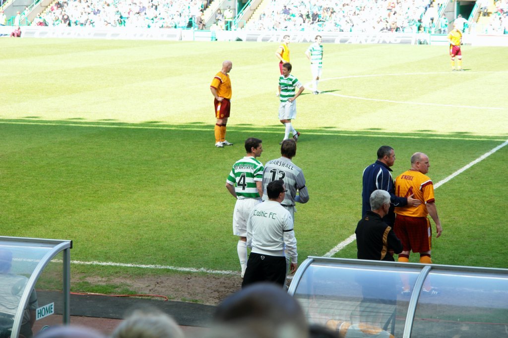 [1013708704a7836853511o.jpg]