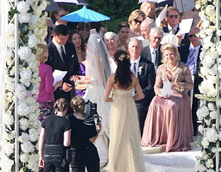 Chasing Rainbows Kissing Frogs: James Packer & Erica Baxter Wedding