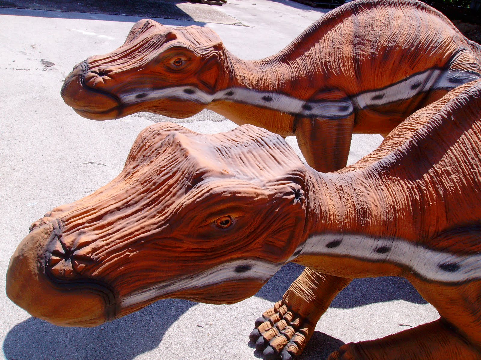 Dinosaur World Blog: September 2010