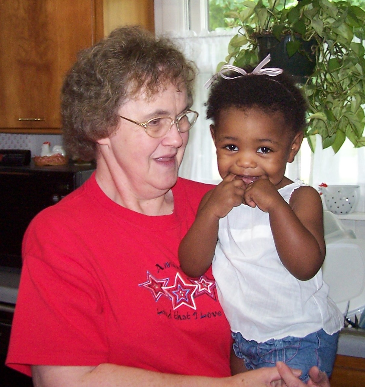 [Grandma+and+Carly.jpg]