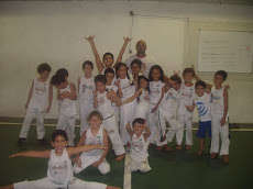 CRIANÇAS DO CAMUGERÊ CAPOEIRA