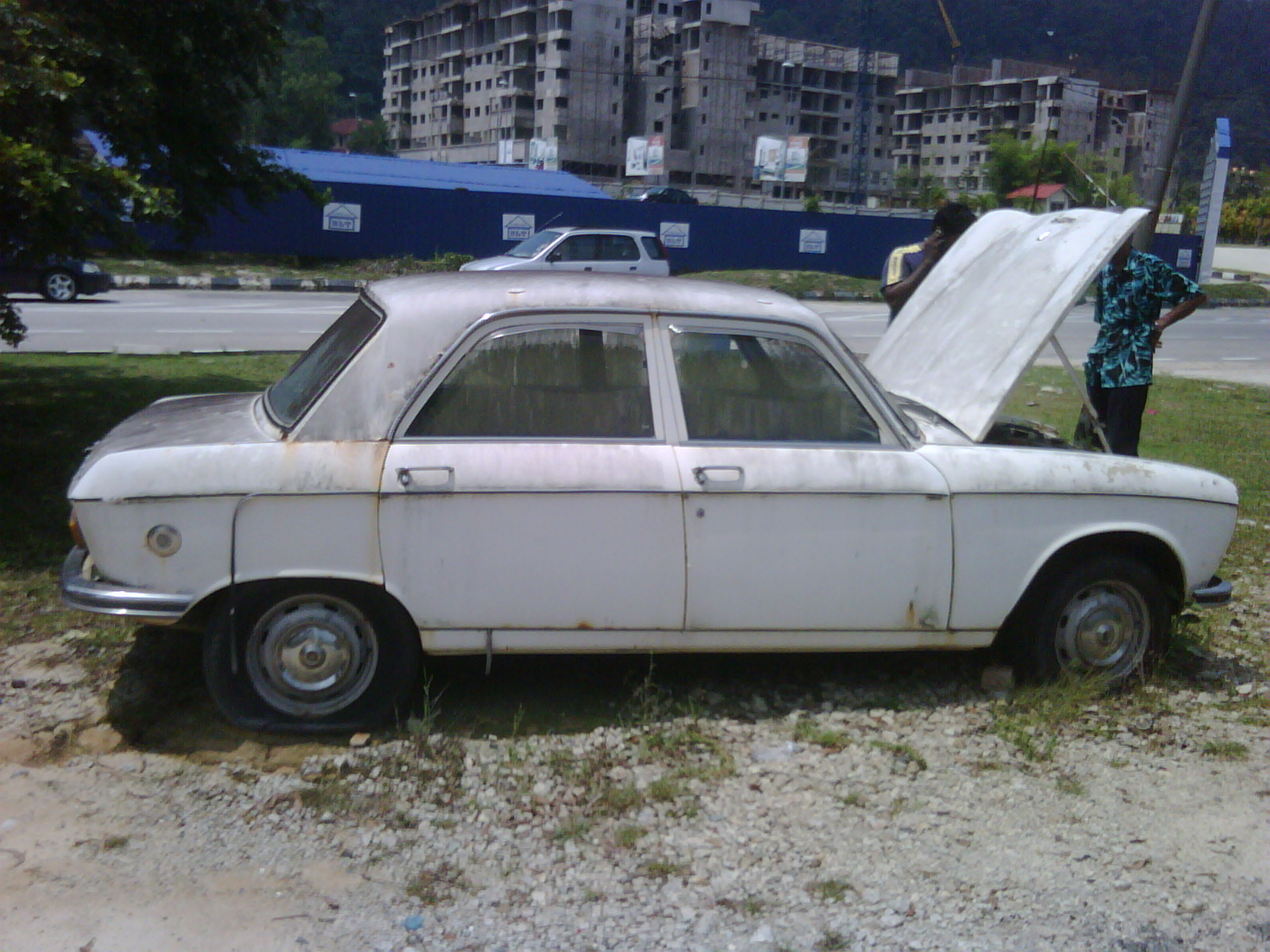 [IMG00677-20090522-1331.jpg]