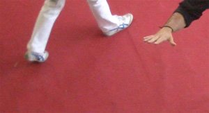 [la_mano_abierta_de_uberto.jpg]