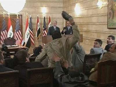 [zapato_periodista.jpg]