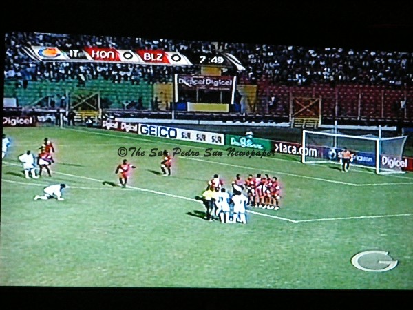 [Football+pics0000.JPG]