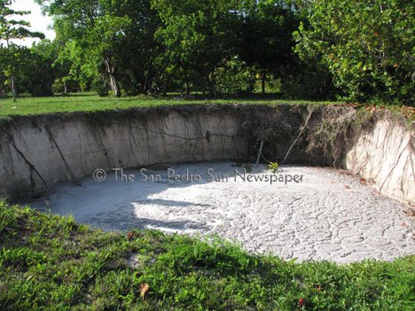 [Sinkhole-MaryCam-(4).jpg]