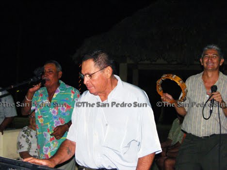 [Picture-011-sm.jpg]