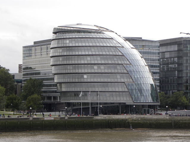 Modern buildings of London