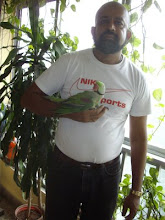 The author with parakeet "Mittoo"
