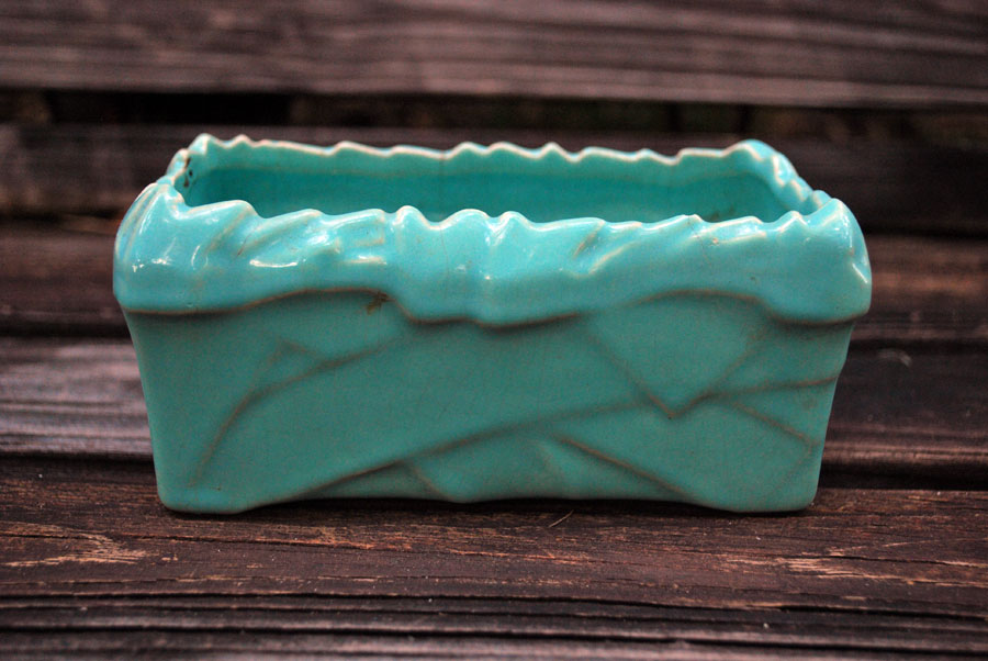 junk2funk Vintage McCoy Turquoise Small Planter