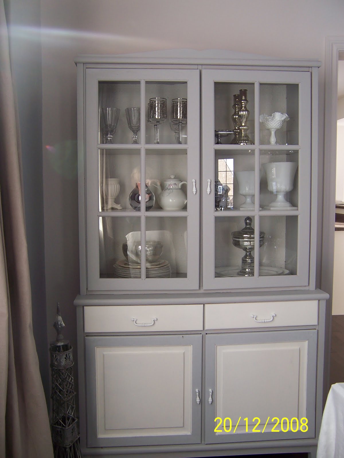 White Cottage Chic Dining Cabinet