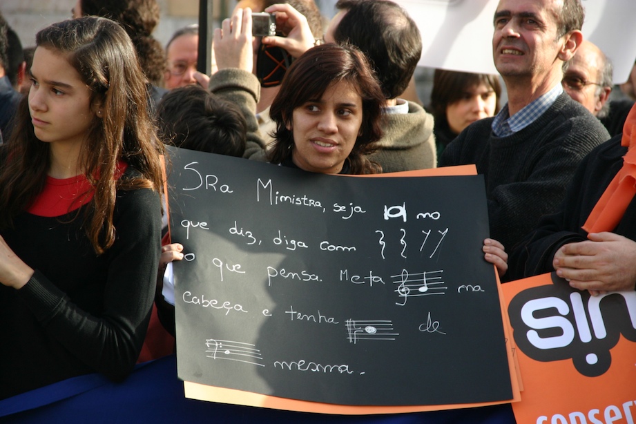 [Manif_Cons_Assembleia540.jpg]