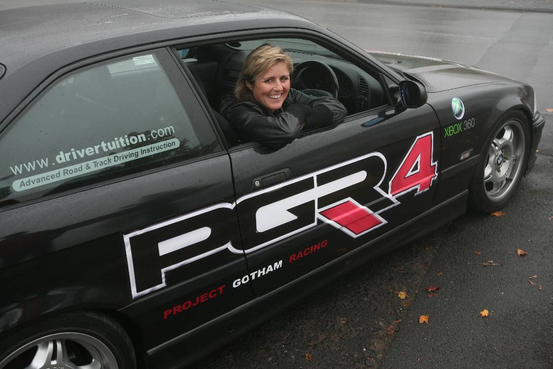 Агрессивный стиль вождения. Drive toolkit. Вальтер кричит в машине. Салон автомобиля с людьми. Too drivers.