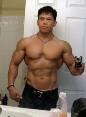 Asian Muscle Man - Gay Asian Muscle: Asian Gay Bodybuilders in OutPersonals