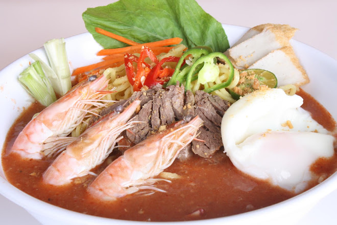MEE BANDUNG