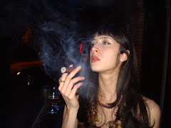 Smoking Hot Cigar Chick.com