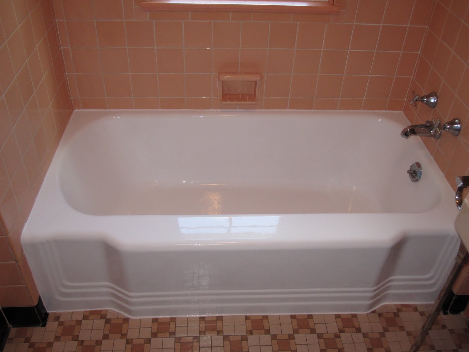 Life of the Lorenzens Beautiful bathtubs