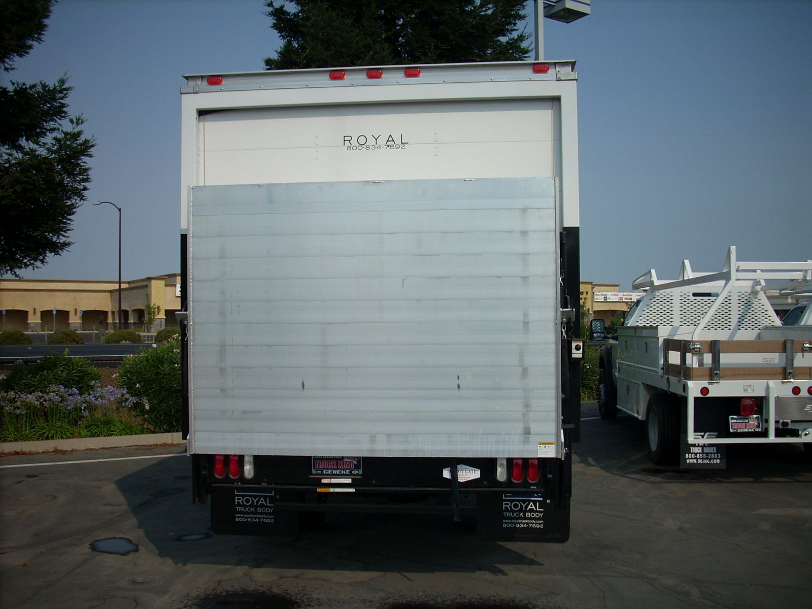 2008 Ford f550 payload #2