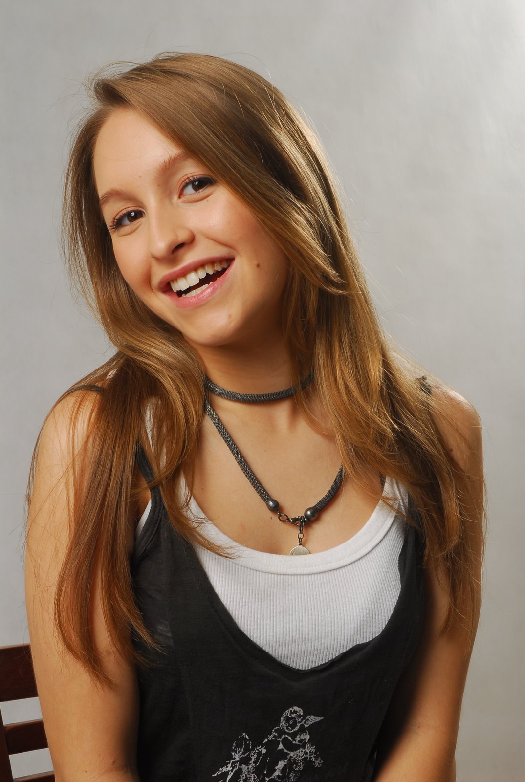 Carla Carolina Moreira Diaz Net Worth 2020 Update Bio Age