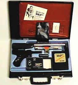 Toys of Yesteryear: James Bond 007 Shooting Attaché Case
