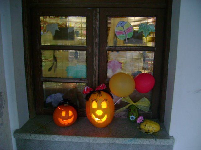 [halooween+08+129.jpg]